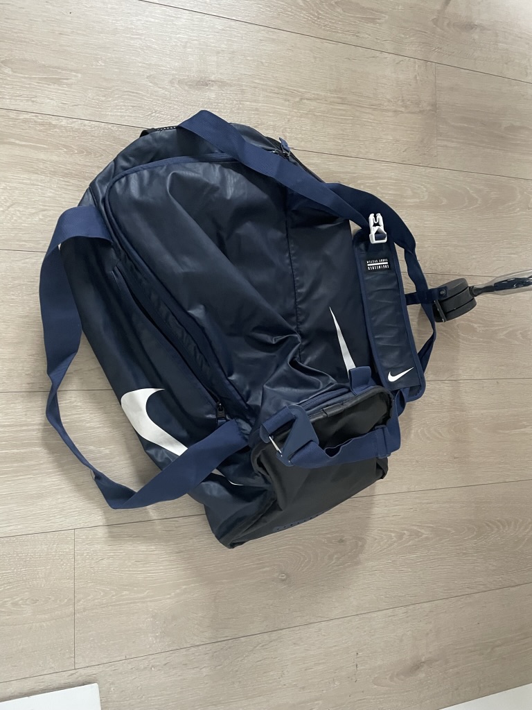 Sportzak Nike 1